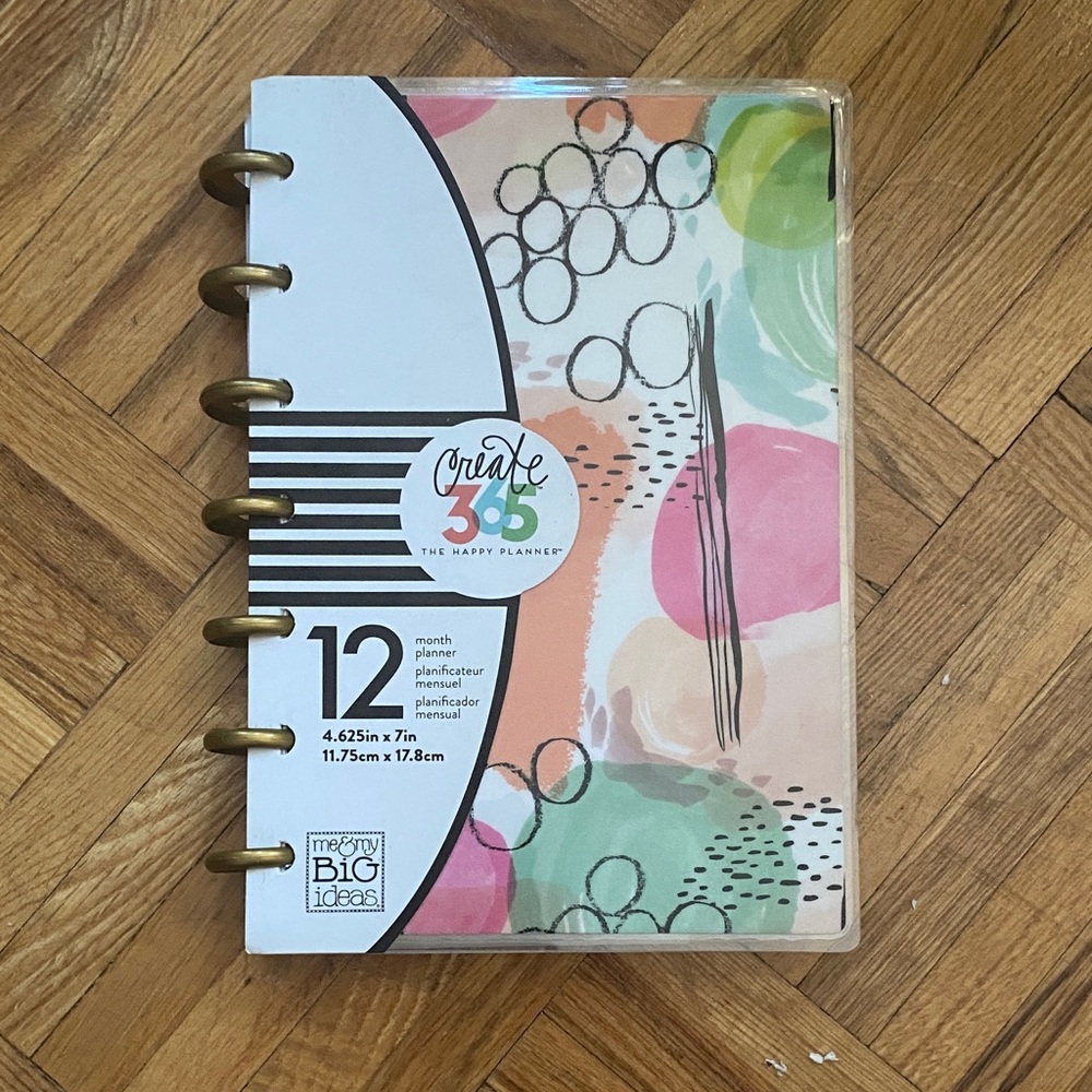 Me & My Big Ideas Colorful 12 month Planner Agenda , new